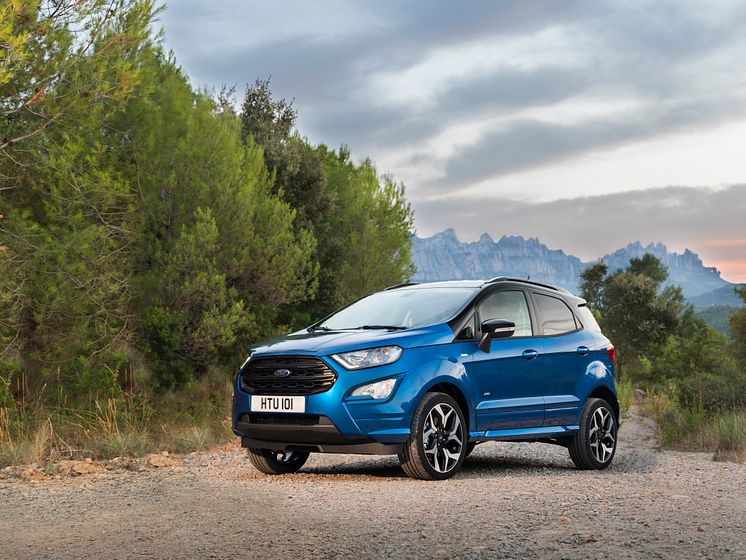 FORD_2017_EcoSport_10