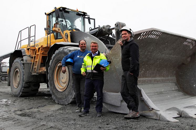 Bottnia Kross - Daniel Oderstål (delägare), Bror Lövbrand (vd) och Swecons demonstratör Jan Granström