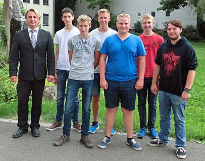 Ausbildungsstart: Jugendliche starten beim Bayernwerk ins Berufsleben