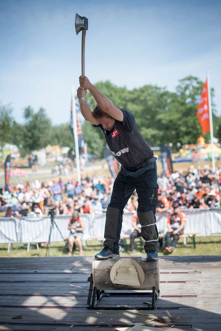 Matthias Ringsholt i disciplinen Standing Block Chop