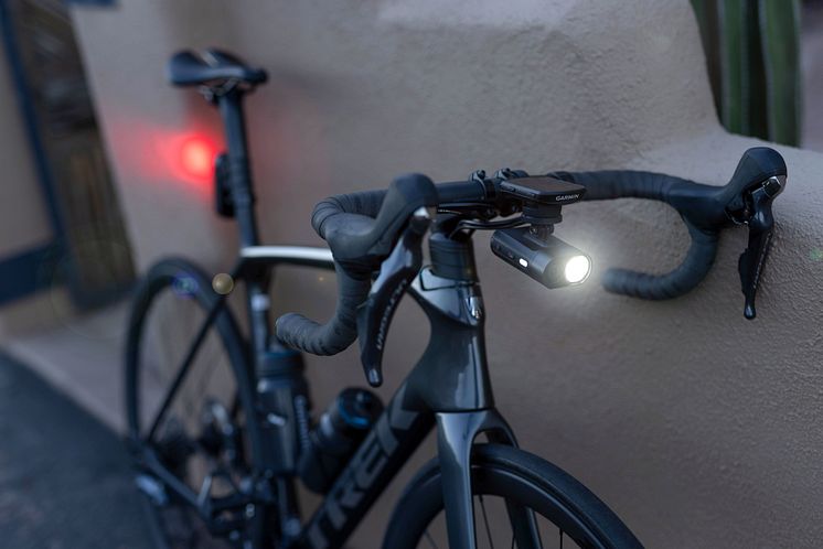 Garmin_Varia Vue_Social_FIT_4.jpg