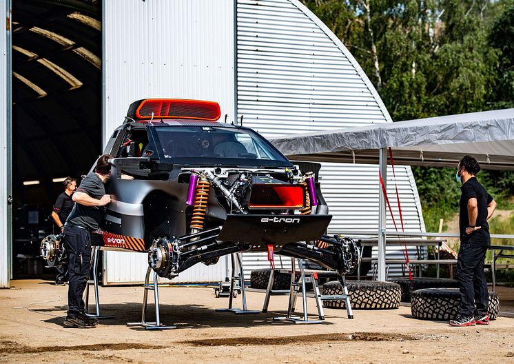 Audi RS Q e-tron (Dakar Rally)