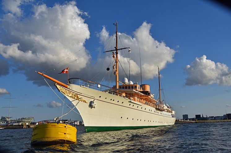 DANNEBROG i Københavns havn 2018 - foto Thomas Nielsen