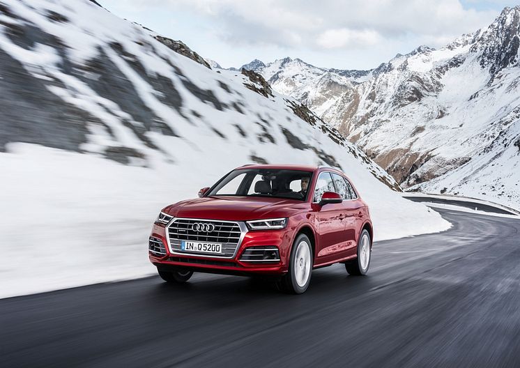 Audi med quattro nr 8 mio er en Q5 quattro i Garnet red