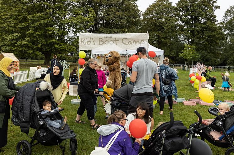 Skoringens Kid's Boot Camp ved A Walk in the Park eventet