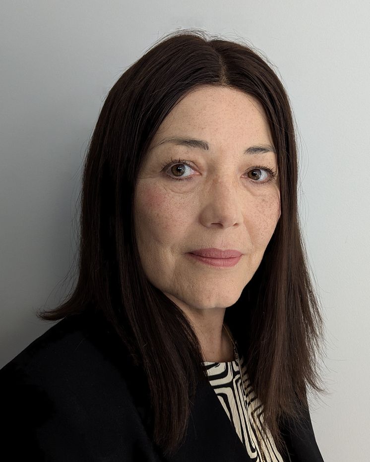 Julie Rogers.jpg