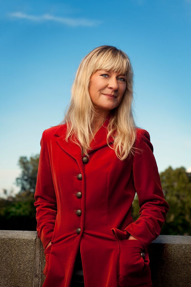 Lena Willemark och Blåsarsymfonikerna hyllar urkraften med musik av Björk och Rehnqvist.