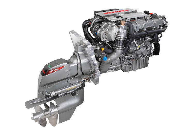 Hi-res image - YANMAR - YANMAR 4LV marine diesel engine with ZT370 sterndrive