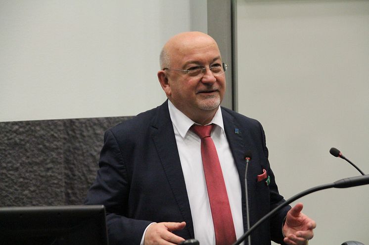 Prof. Dr. László Ungvári als Präsident der Technischen Hochschule Wildau feierlich verabschiedet