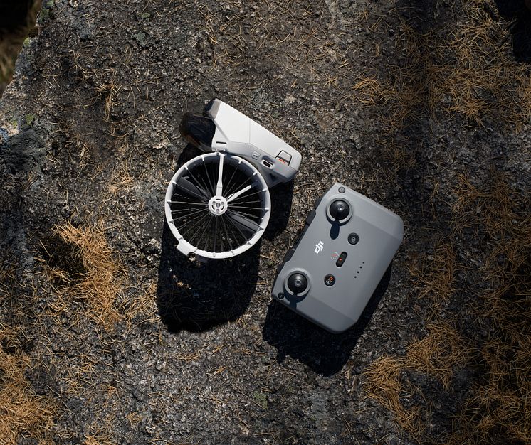 DJI FLIP_RC-N3_02.jpg