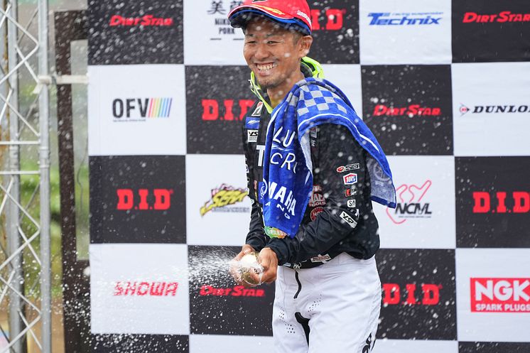 2023073101_011xx_JMX_Rd5_富田選手_4000