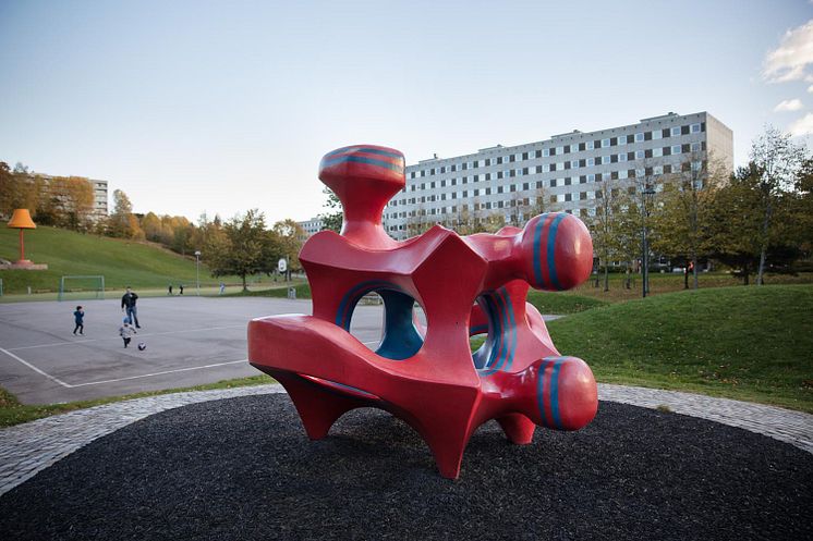 Lekeskulptur 1971 - Finn-Henrik Bodvin/BONO og Nina Sundbye/BONO 