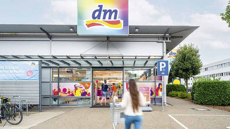 Pressemappe 2023_dm-drogerie markt_Seite 7