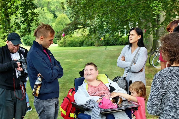 Tag der offenen Tür im Kinderhospiz: Bärenherz-Familienfest lockt mehr als 1.500 Besucher in den Kees’schen Park