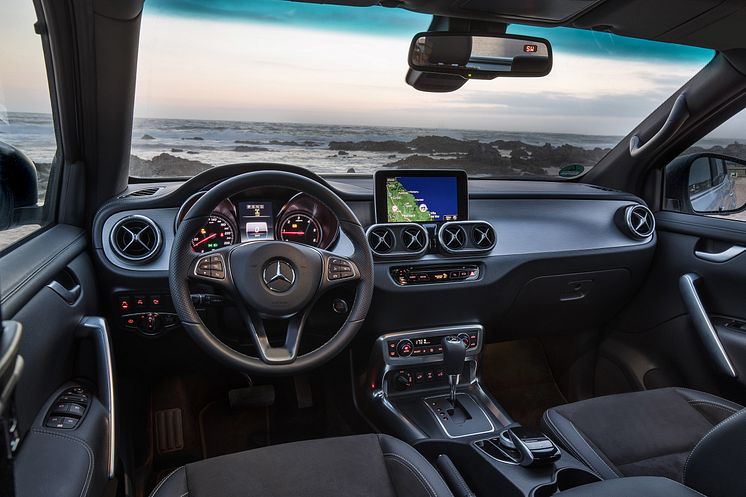 Mercedes-Benz X-Klass (interiör)