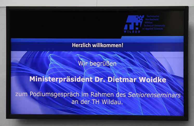 Ministerpräsident Dr. Dietmar Woidke eröffnete das 24. Sommersemester des Seniorenseminars der TH Wildaue