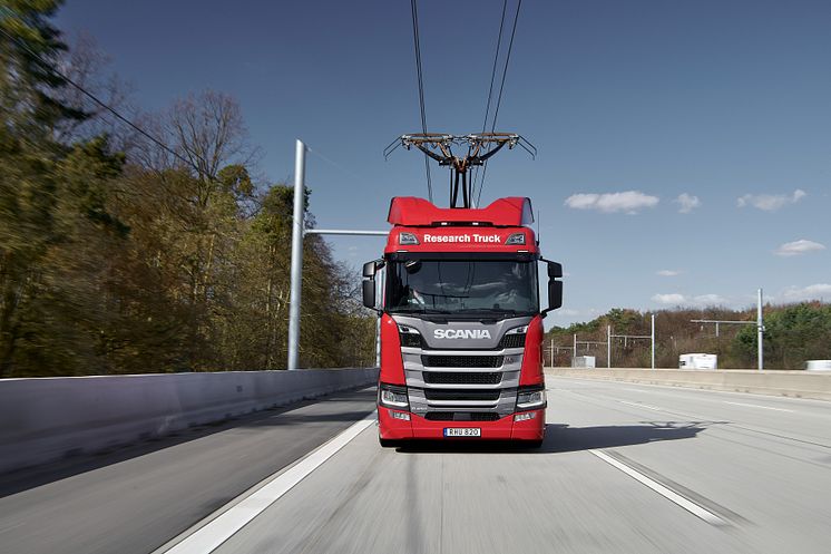 Scania Hybrid Oberleitungs-Lkw