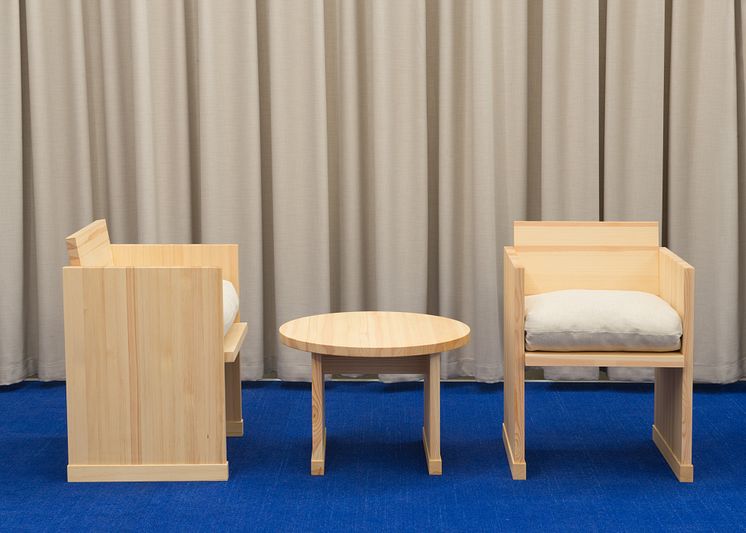 Nordiska museets vardagsrum och möbelserie i formgivning av Halleroed och producerad av Tre Sekel. Foto Karolina Kristensson, Nordiska museet.