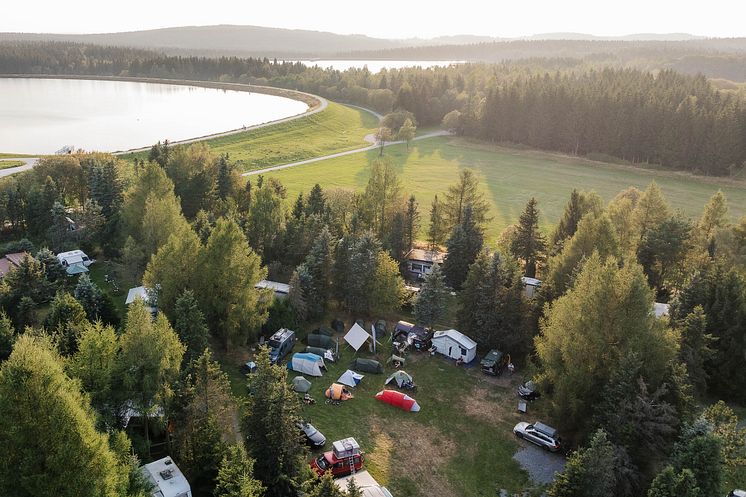 Gravel-Camp-Erzgebirge-2024-Drohne©lifeCYCLEmedia-Martin-Donat-2.jpg