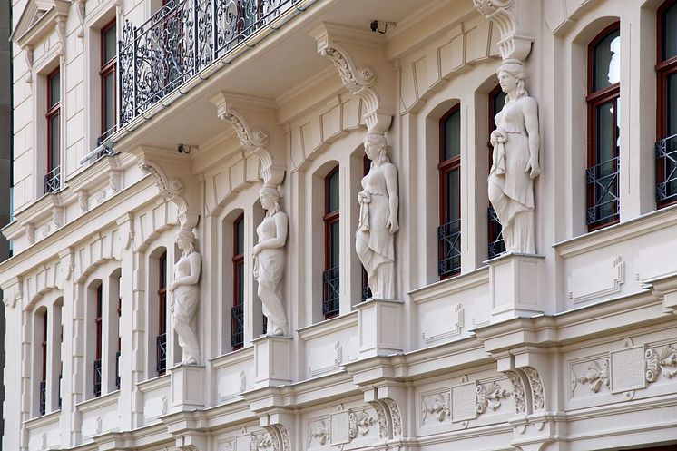 Rekonstruierte historische Fassade von Arwed Rossbach