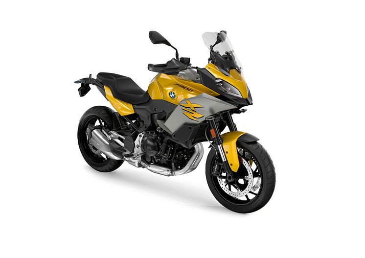 Nya BMW F 900 XR