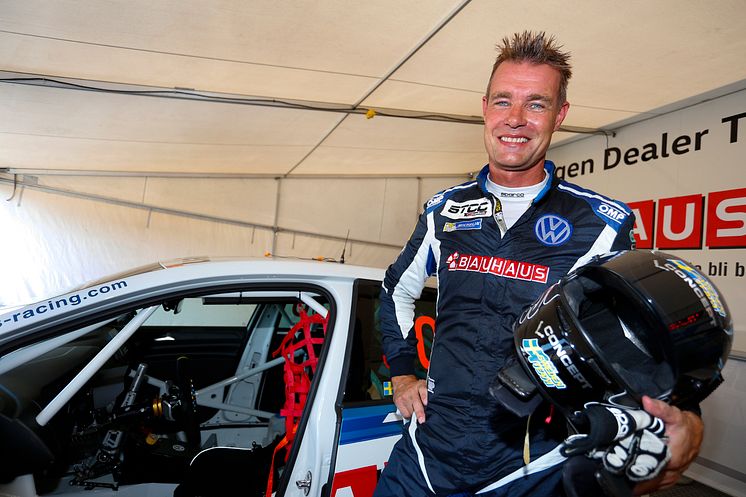 Fredrik Ekblom, Volkswagen Dealer Team. Foto: Tony Welam/STCC