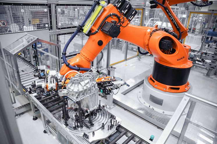Audi startar tillverkningen av elmotorer till Q6 e-tron i Györ