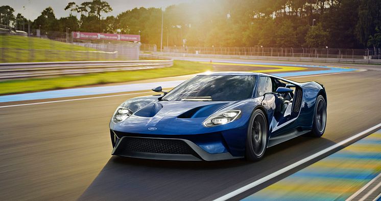 A Ford mától fogadja a vadonatúj Ford GT szupersportkocsi vásárlóinak jelentkezését a FordGT.com honlapon