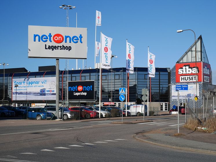 NetOnNet Lagershop i Backaplan