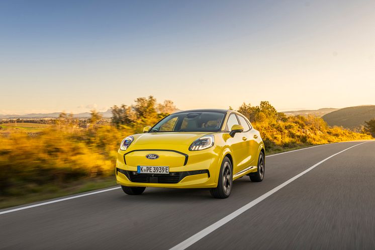 2025 Elektrisk SUV Puma Electric Yellow (5).jpg