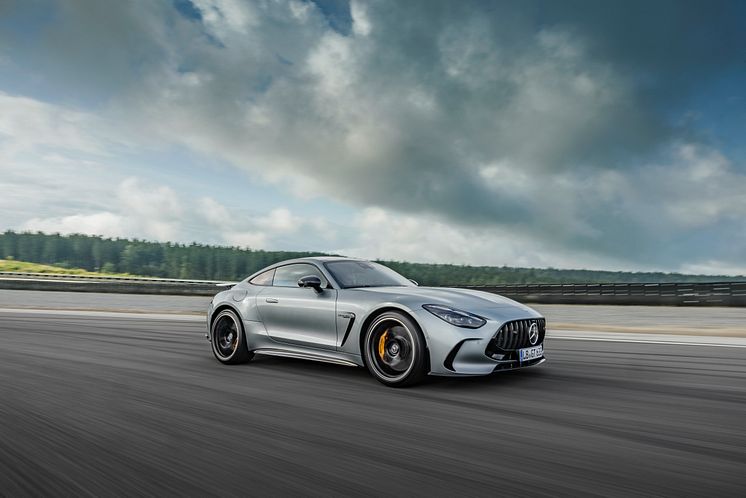 Mercedes-AMG_GT_Coupé_202400010