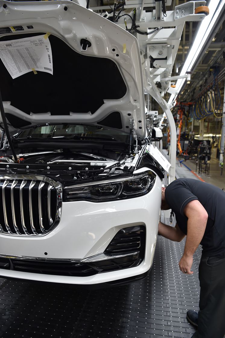 Preprodusert versjon av BMW X7