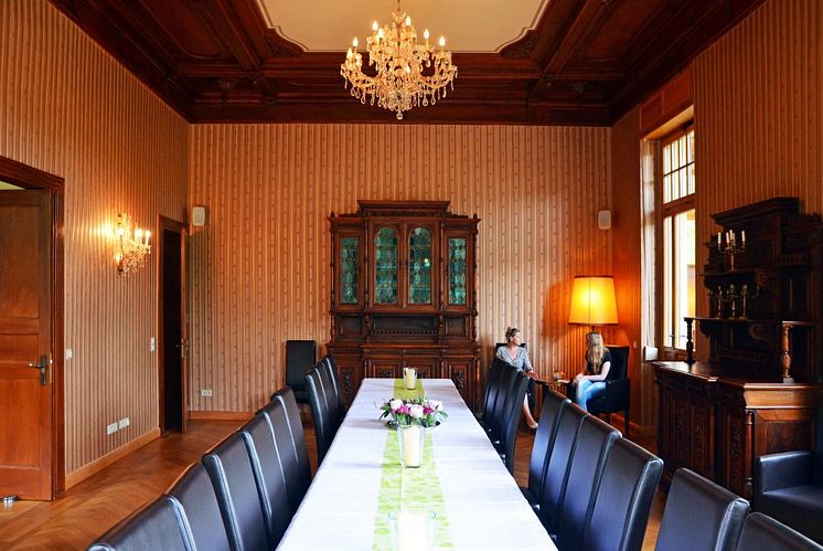 Historischer Speisesaal der Mädler Villa