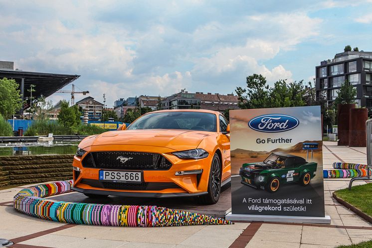 Mustang nagykövet - Kiss Gergely