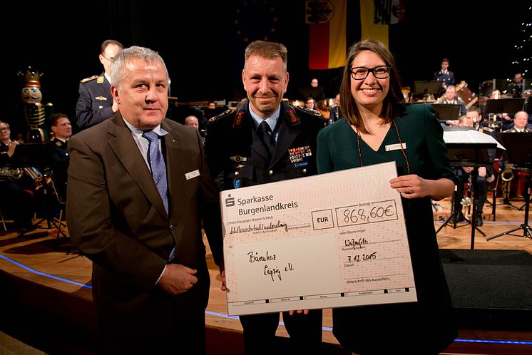 Äskulapstab tief im Herzen: Das Kommando Sanitätsdienstliche Einsatzunterstützung engagiert sich für Bärenherz