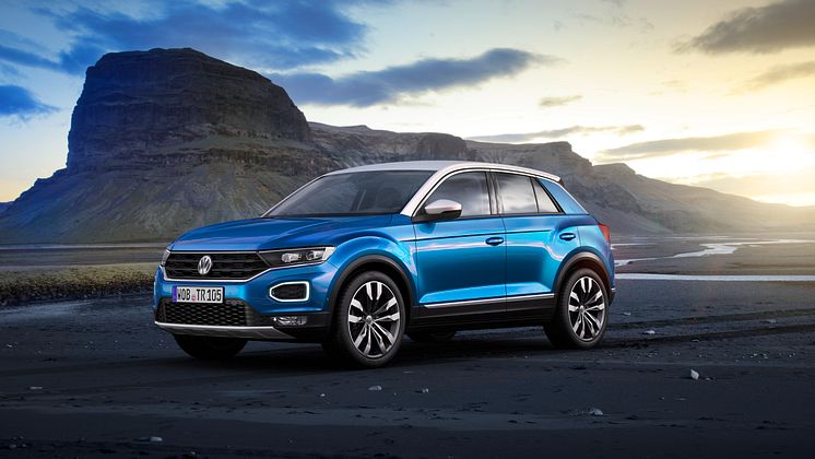Nu utökar Volkswagen sitt modellutbud med en nyutvecklad crossover. Färgstarka T-Roc kombinerar en SUV:s egenskaper med smidigheten hos en kompakt halvkombi. 