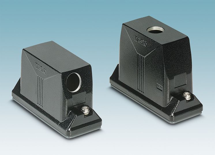 Heavy-duty connectors for outdoor applications