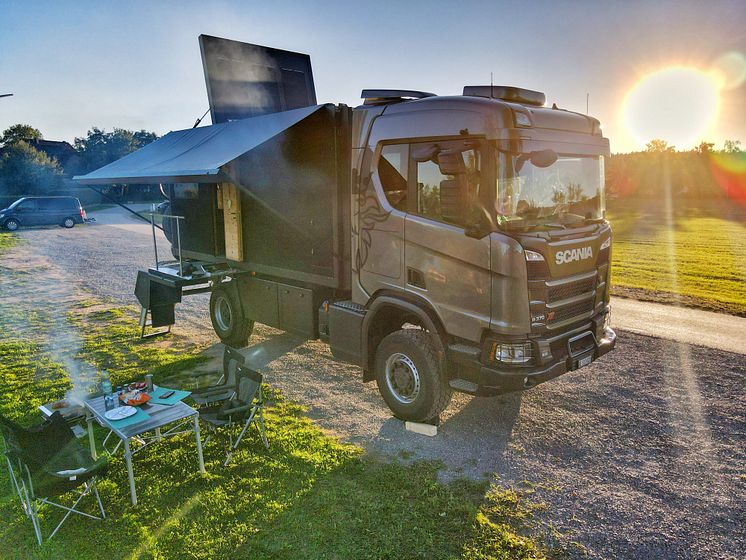 Scania R 370 XT_Motorhome