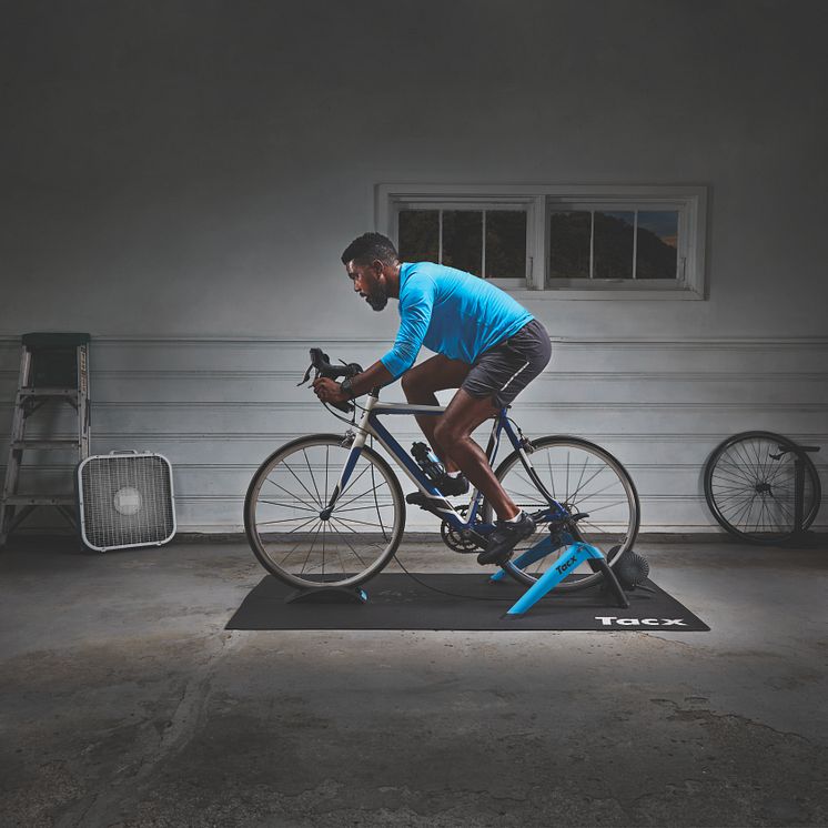 TACX Boost Trainer