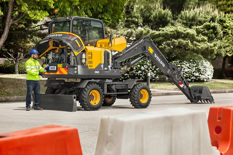 Volvo EW60E grävmaskin - tillgänglighet och enkel service