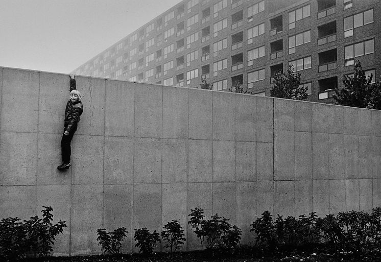 Boy on the wall, Jens S Jensen