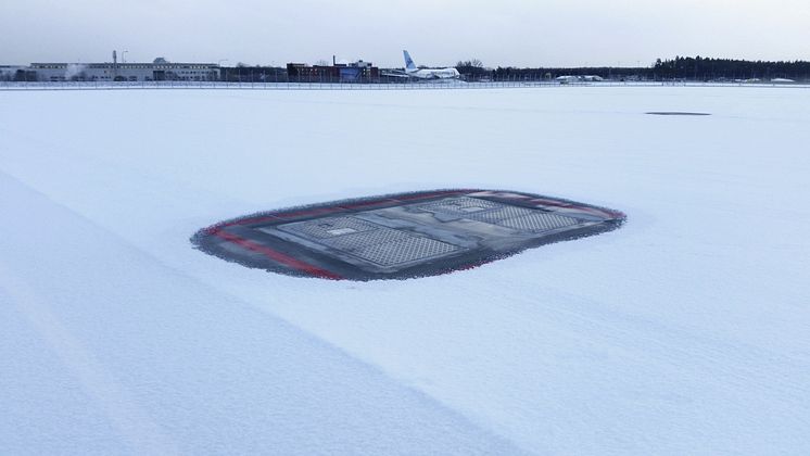 400Hz_Hatch Pit_Fladung_Arlanda Airport Stockholm_2017.11 (3)