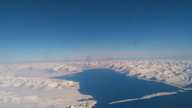 Svalbard flyfoto