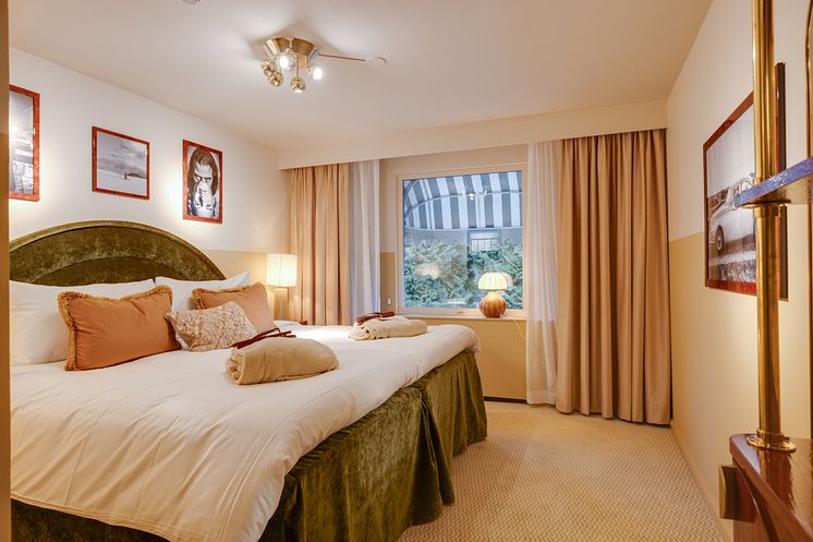 Room at the Country Club