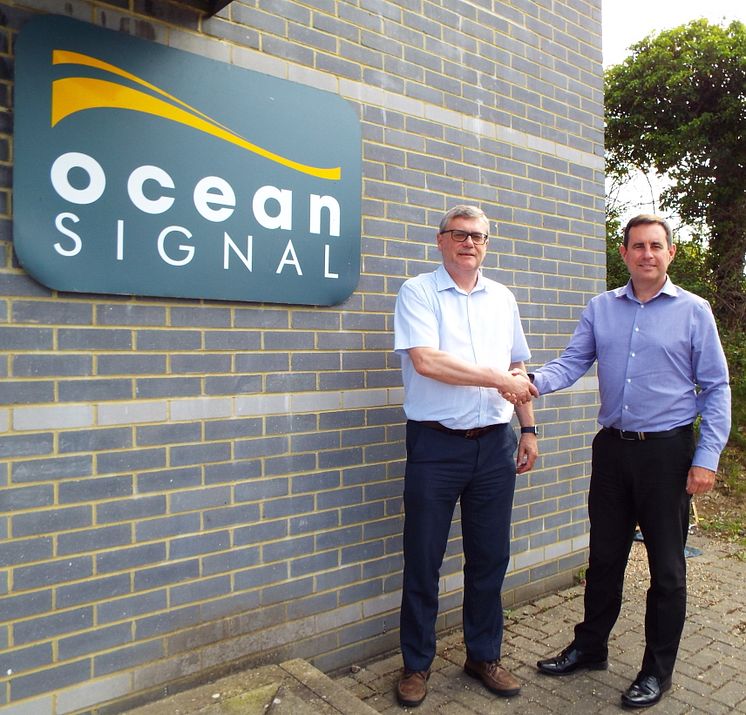 High res image - Ocean Signal - Alan Wrigley & Neil Jordan