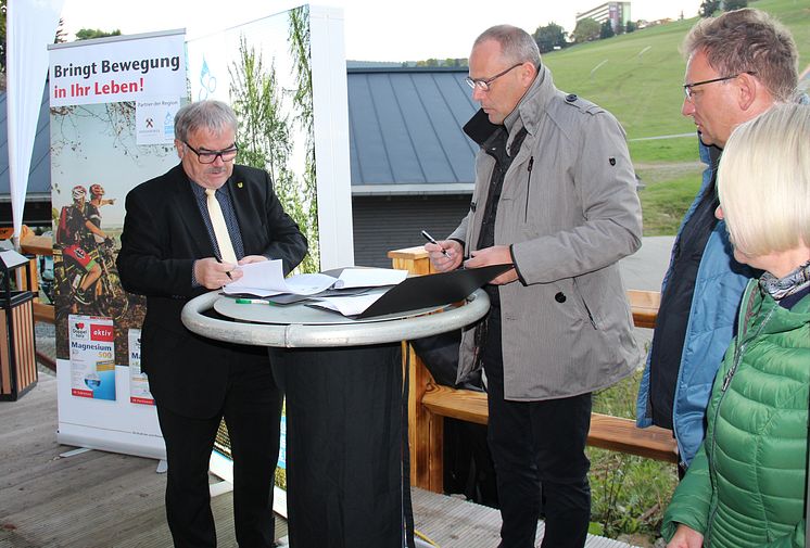 Kooperationsvereinbarung in Oberwiesenthal_09.10.2021_Foto TVE.JPG