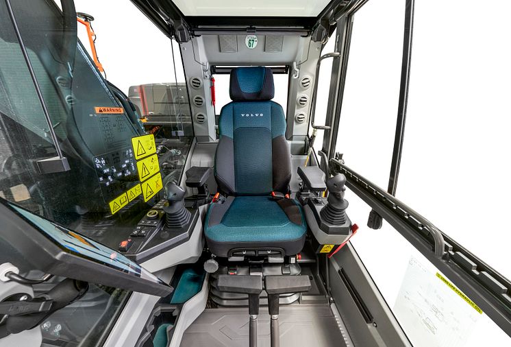 Volvo EC230 Electric (450 kWh) - hytt