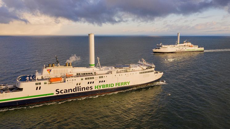 DJI_0900Scandlines hybrid ferry Berlin and Copenhagen with rotor sail_6