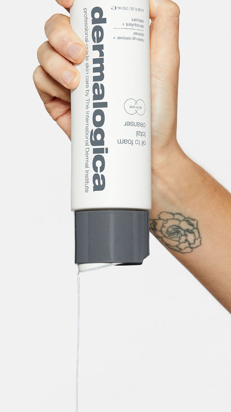 Dermalogica Oil to Foam Total Cleanser 