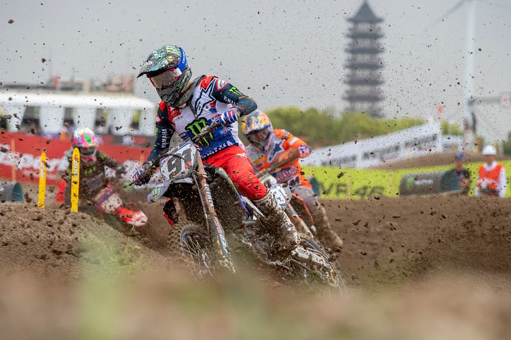 2019091602_002xx_MXGP_Rd18_シーワー選手_4000